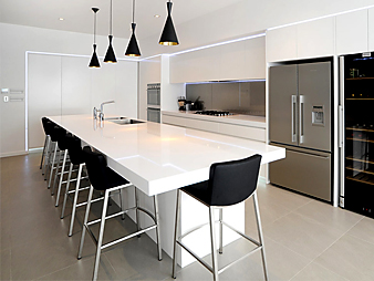 THUMB kitchen-neo-design-modern-black-white-design-Westmere-3